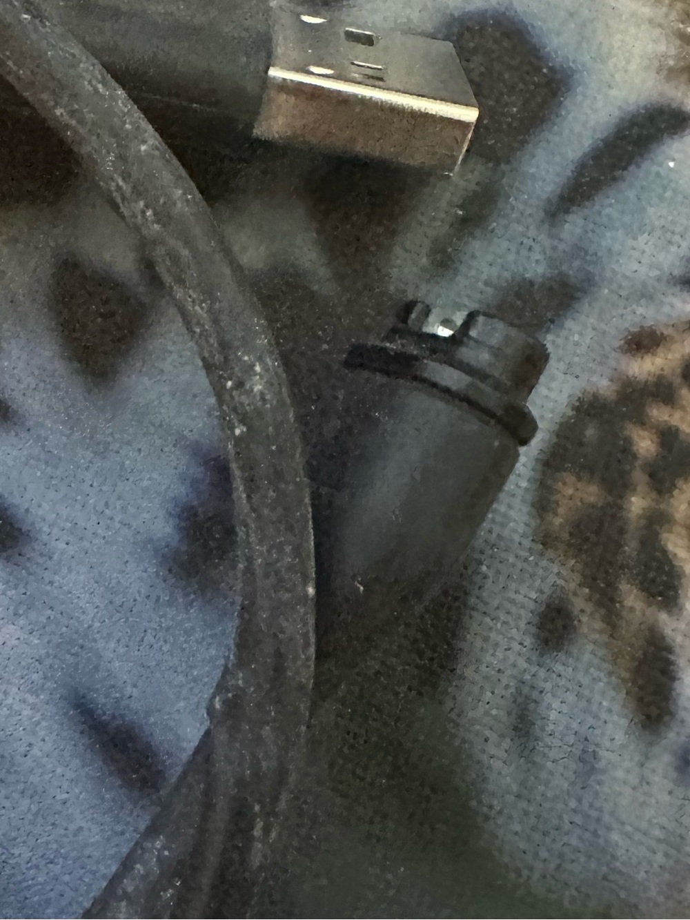 Garmin USB Charging Power and Data Cable for Fenix and Instinct Smartwatches - Picture 3 of 5